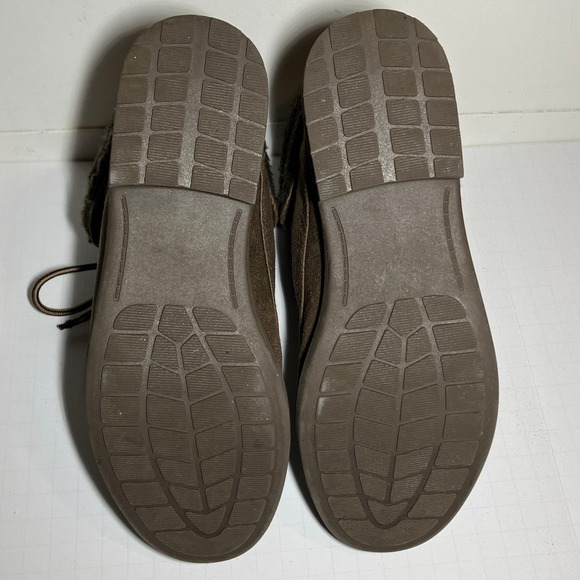 Cliffs by White Mountain Women's Brown Faux Suede Knit Cuff Lace Up Boots Sz 6.5 - Picture 3 of 13